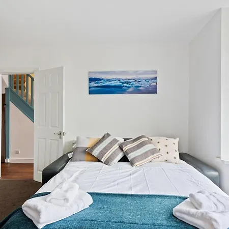 New Bright & Stylish 4bd Centre Of Leeds Leeds (West Yorkshire)